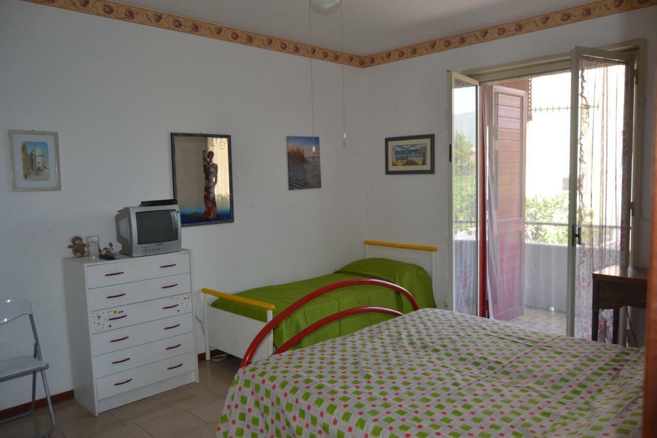 285 Via Spiaggia Appartamento Mascali Esterno foto