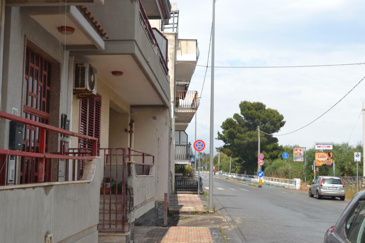 285 Via Spiaggia Appartamento Mascali Esterno foto